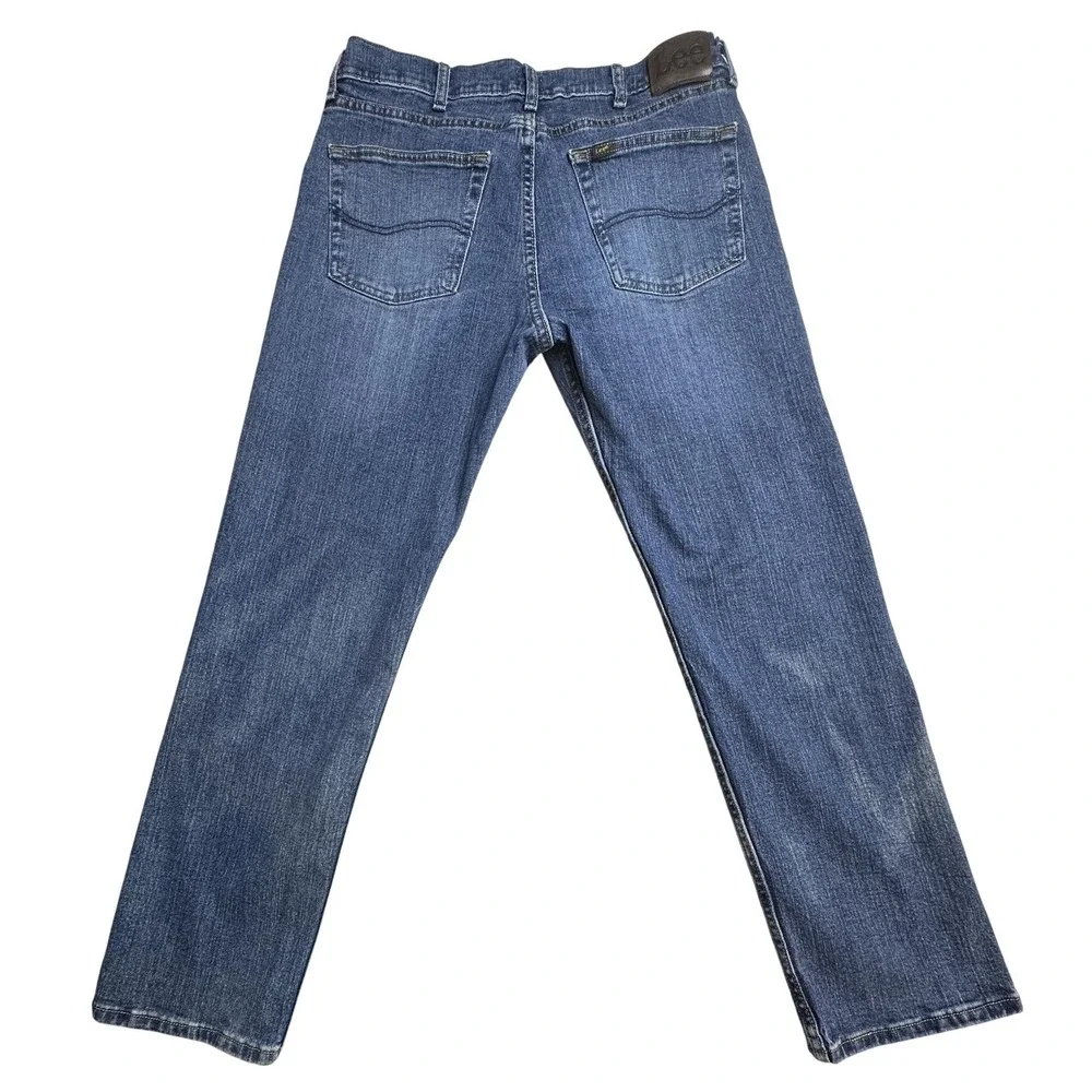 Vintage Lee Regular Fit Straight Jeans Mens 34x30 Medium Wash Blue Denim Stretch